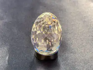 Facettiertes Champagner-Topas Ei – 387 Karat Rarität